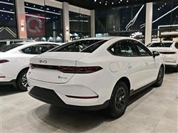 بی وای دی Qin Plus